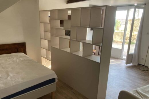 Optimisation d&#8217;Espace : Bibliothèque et Dressings sur Mesure